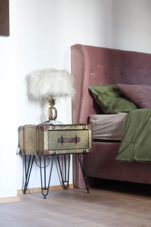 Cozy & Charming City Apartment Wina Bagian luar foto